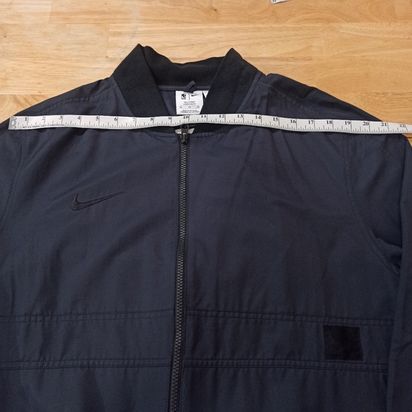 Chicago Bulls, Jacket Mens XL Black Bomber Team Issued Nike Full Zip NBA Logo - Picture 12 of 15
